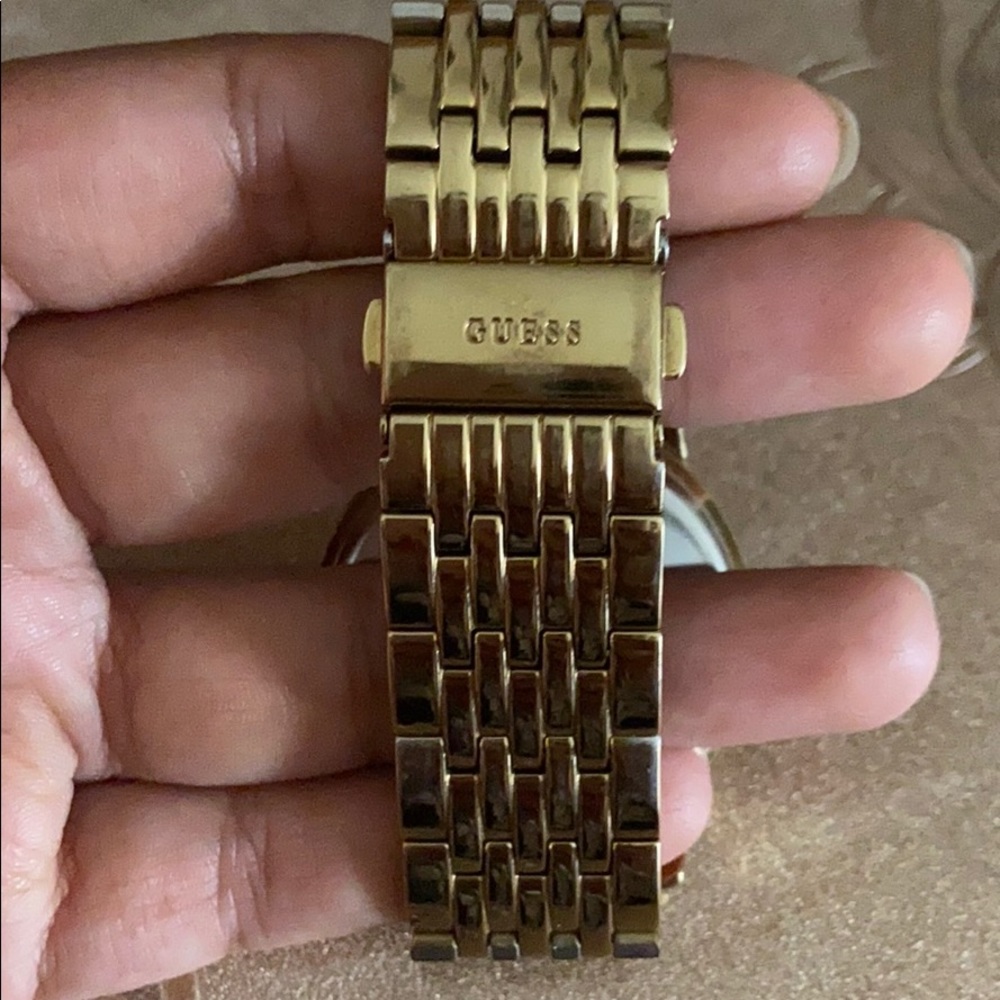 Guess watch - Picture 2 of 2